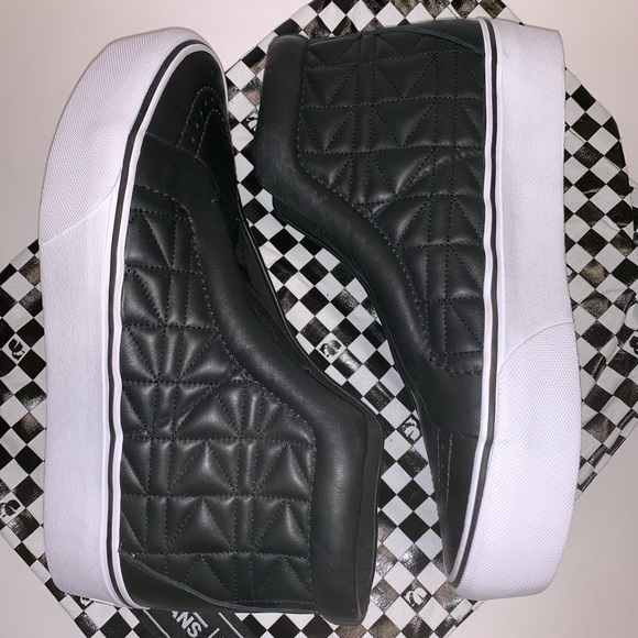 NWB Vans x Karl Lagerfeld SK8-Hi Laceless Black - Picture 5 of 8